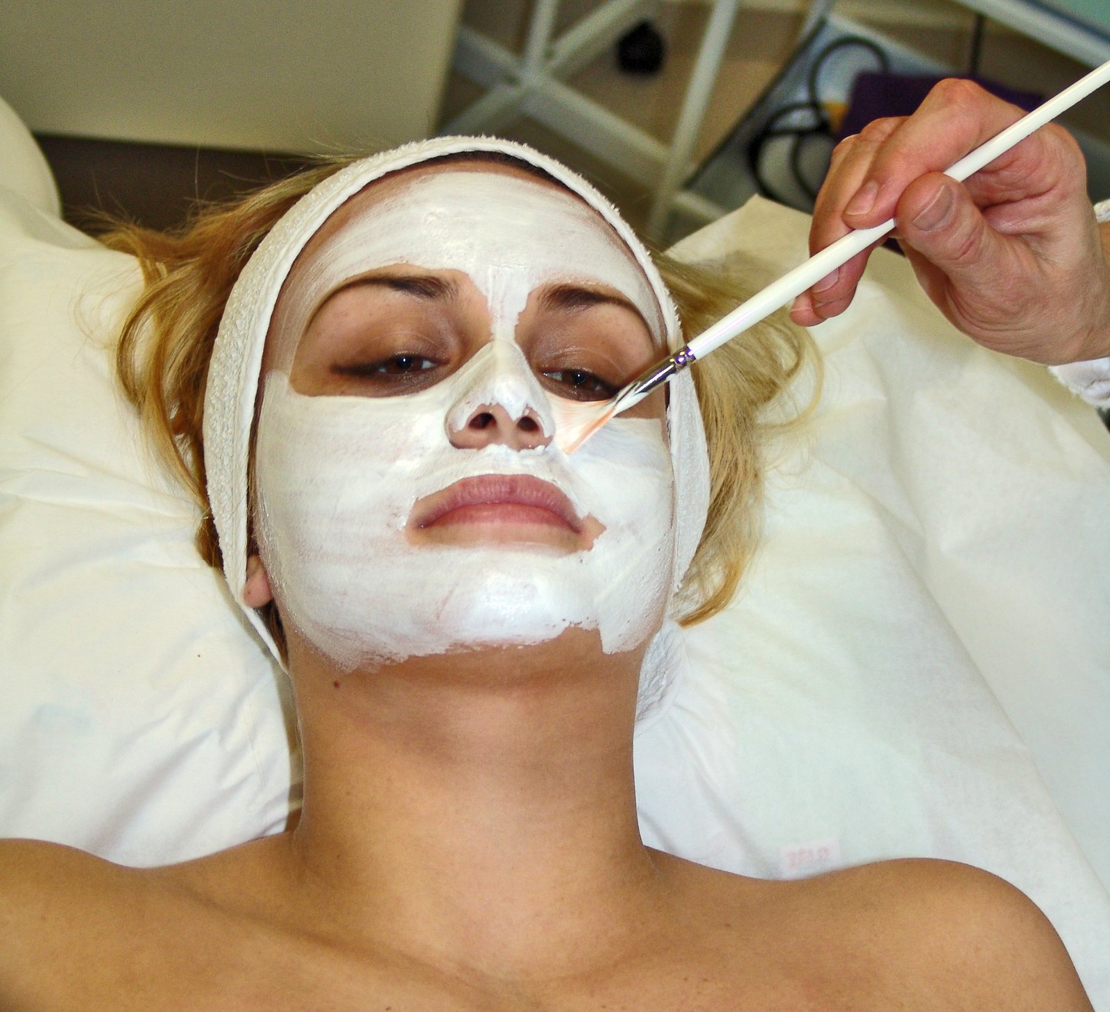 Face Waxing